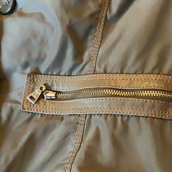 Danier Jacket - Picture 2 of 9